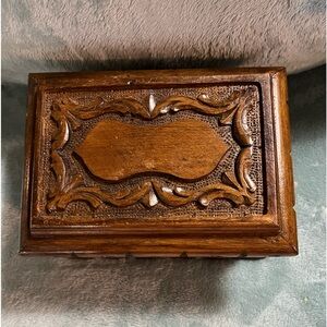 Lovely small homemade jewelry box, 71/2 X 6, lined with purple velvet